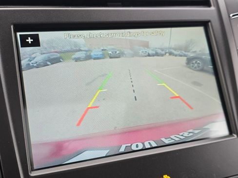 Used 2017 Lincoln MKC Select w/ Select Plus Package image 31