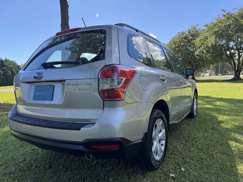 Used 2015 Subaru Forester 2.5i w/ Alloy Wheel Package image 7