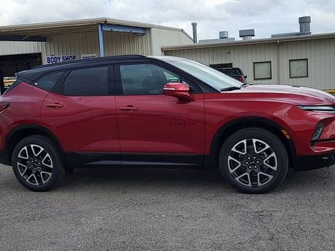 New 2026 Chevrolet Blazer RS image 9