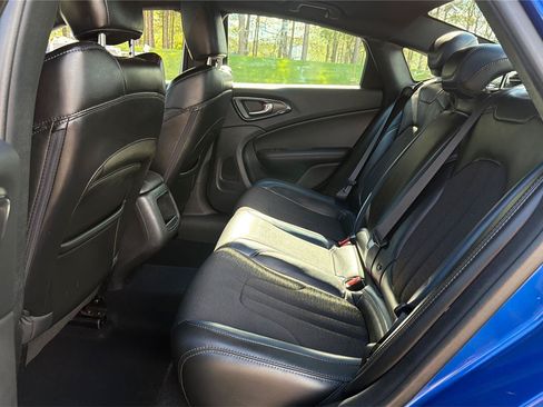 Used 2016 Chrysler 200 S AWD/4WD image 11