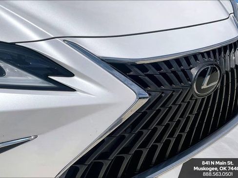 Used 2022 Lexus ES 350 w/ Premium Package FWD image 32