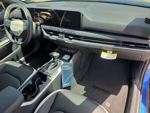 New 2026 Kia K4 GT-Line w/ GT-Line Premium Package FWD image 11