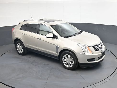 Used 2014 Cadillac SRX Luxury w/ Driver Awareness Package FWD image 31