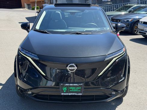 Used 2024 Nissan Ariya AWD image 2