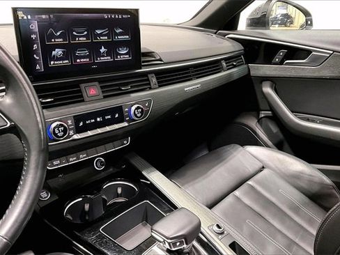 Used 2020 Audi A4 2.0T Premium w/ Convenience Package image 6