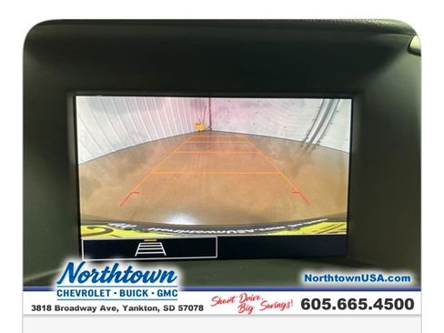 Used 2022 GMC Terrain SLE w/ Elevation Edition image 21