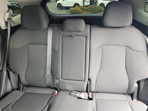 Used 2023 Kia Sportage LX image 11