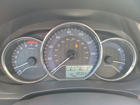 Used 2014 Toyota Corolla L FWD image 22