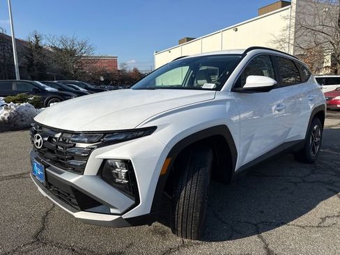 New 2026 Hyundai Tucson SEL image 3