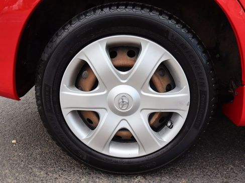Used 2009 Toyota Matrix S AWD/4WD image 38