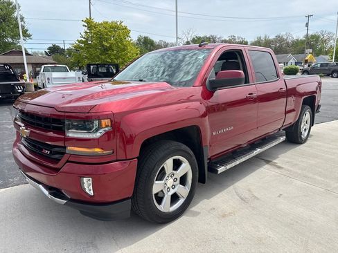 Used 2018 Chevrolet Silverado 1500 LT w/ All Star Edition AWD/4WD image 2