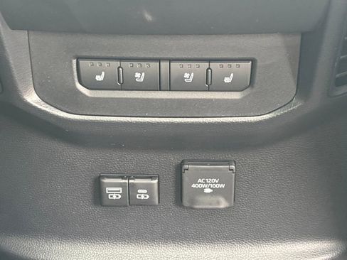 New 2026 Toyota Tundra Platinum image 29