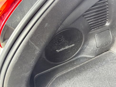 Used 2012 Nissan Juke SL image 32