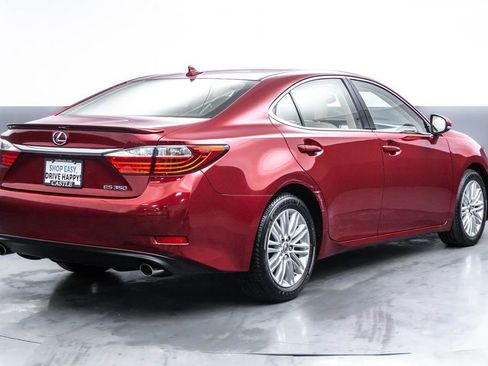 Used 2014 Lexus ES 350 w/ Luxury Package image 8
