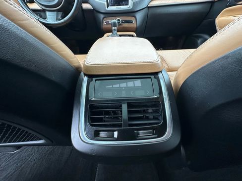 Used 2016 Volvo XC90 T6 Inscription image 19