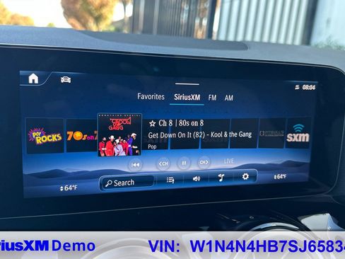 Certified 2025 Mercedes-Benz GLA 250 4MATIC image 28