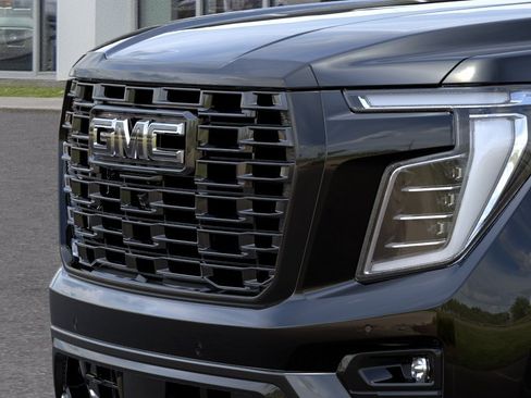 New 2026 GMC Yukon Denali Ultimate AWD/4WD image 13