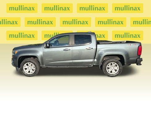 Used 2017 Chevrolet Colorado LT w/ LT Convenience Package AWD/4WD image 10
