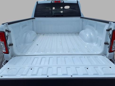 Used 2023 RAM 1500 Big Horn image 24