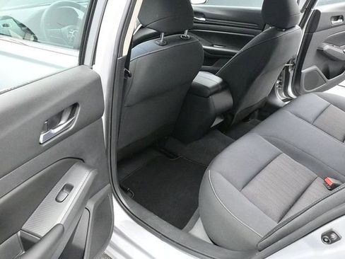 Used 2021 Nissan Altima 2.5 S image 11