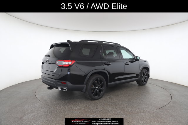 Used 2024 Honda Pilot Elite image 19