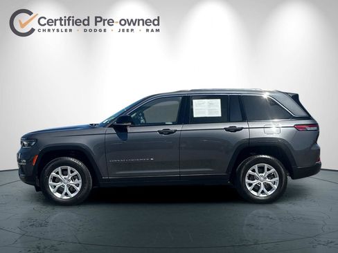 Used 2023 Jeep Grand Cherokee Limited AWD/4WD image 7