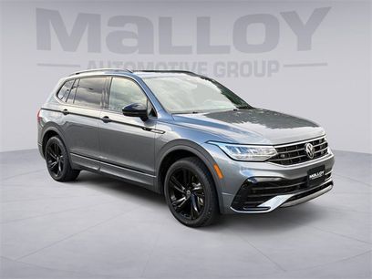 Used 2023 Volkswagen Tiguan SE R-Line