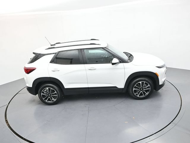 Used 2024 Chevrolet TrailBlazer LT FWD image 24