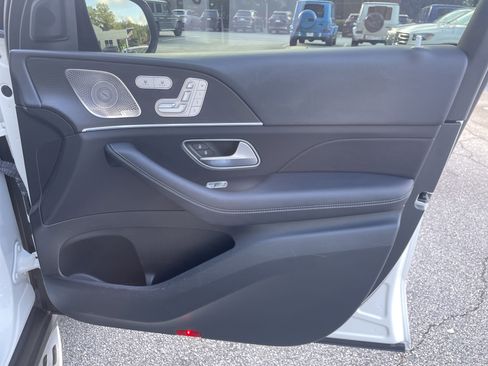 Certified 2023 Mercedes-Benz GLS 580 4MATIC image 49