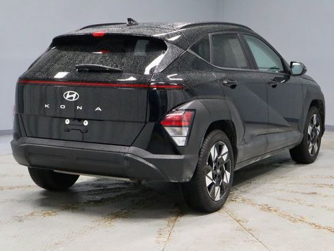 Certified 2025 Hyundai Kona SEL FWD image 12