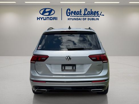 Used 2021 Volkswagen Tiguan SE R-Line AWD/4WD image 4