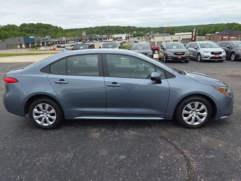 Used 2024 Toyota Corolla LE FWD image 9
