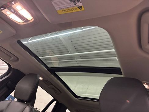Certified 2023 Volvo XC90 B6 Plus w/ Protection Package Premier AWD/4WD image 31