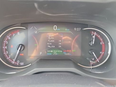 Certified 2025 Toyota RAV4 XLE Premium FWD image 21