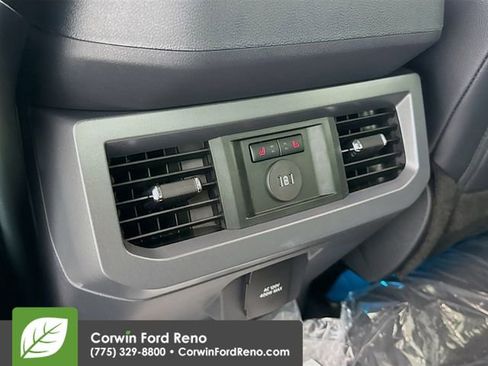 New 2026 Ford F250 Lariat w/ Black Appearance Package image 27