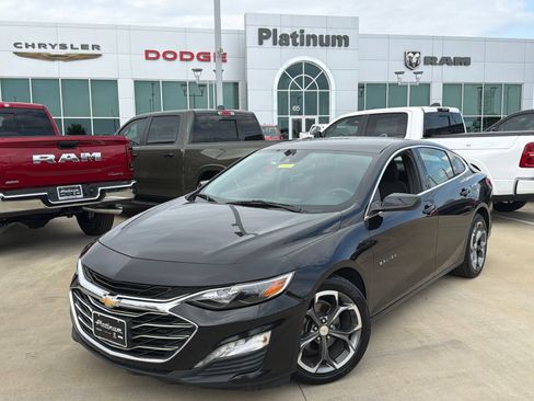 Used 2023 Chevrolet Malibu LT FWD image 1