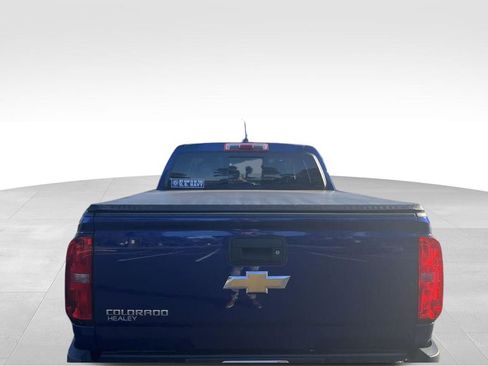 Used 2016 Chevrolet Colorado Z71 image 2