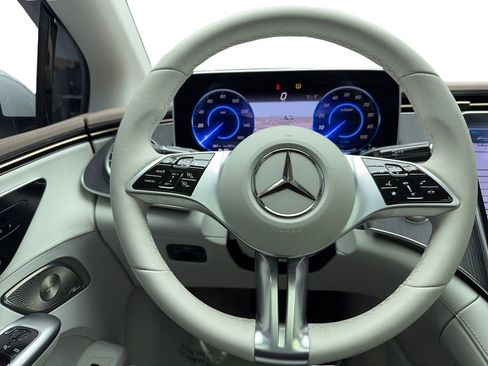 Used 2023 Mercedes-Benz EQE 350+ Sedan image 23
