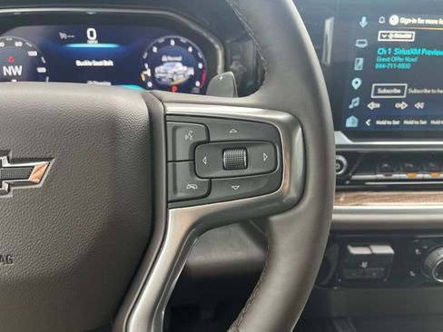 Used 2026 Chevrolet Silverado 1500 RST AWD/4WD image 17