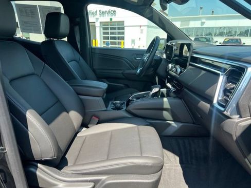 Used 2023 GMC Canyon Elevation w/ Elevation Premium Package AWD/4WD image 13