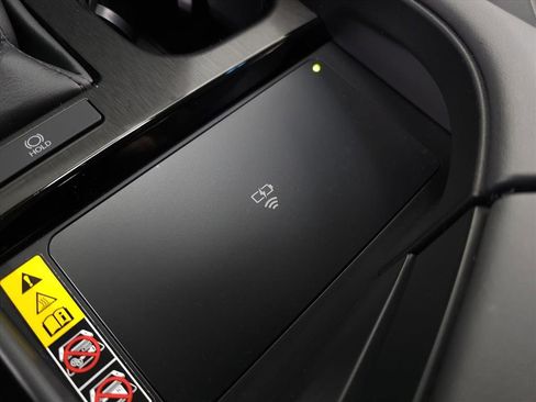 Used 2025 Lexus ES 350 w/ Luxury Package image 33