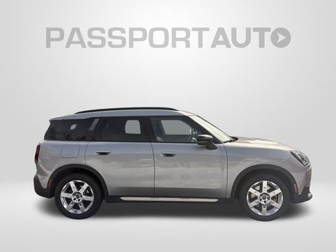 Used 2025 MINI Cooper Countryman S image 5