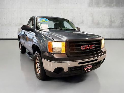 Used 2012 GMC Sierra 1500 W/T w/ Work Truck Preferred Package image 3