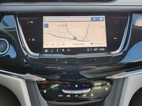 Used 2025 Cadillac XT6 Premium Luxury w/ LPO, Floor Liner Package image 16