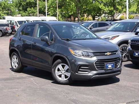 Used 2020 Chevrolet Trax LS w/ Tint and Cruise Package FWD image 2
