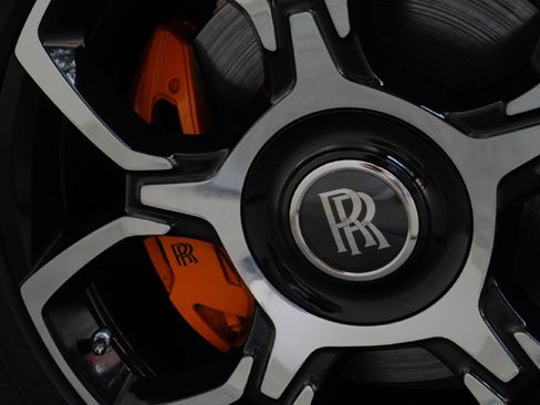Certified 2023 Rolls-Royce Cullinan Black Badge w/ Driver's Package AWD/4WD image 49