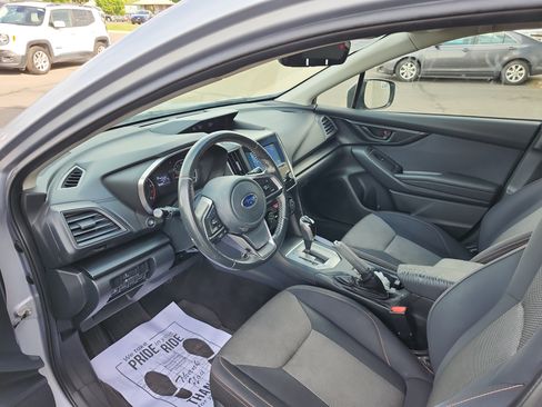 Used 2018 Subaru Crosstrek 2.0i Premium w/ Popular Package #2 AWD/4WD image 10