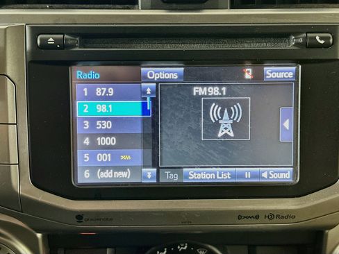 Used 2018 Toyota 4Runner SR5 Premium RWD image 19