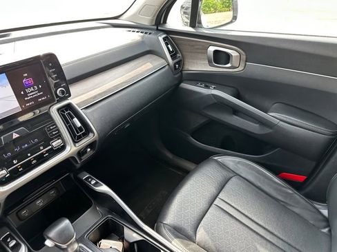 Used 2022 Kia Sorento S AWD/4WD image 29