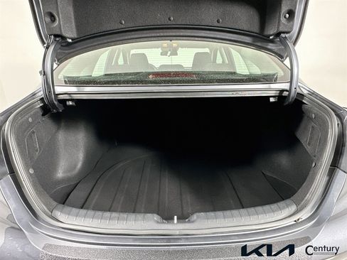 Used 2023 Kia Forte LXS w/ LXS Technology Package FWD image 23